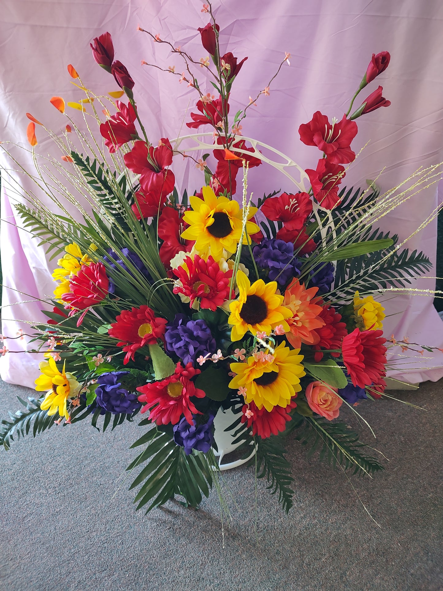 Silk graveside basket